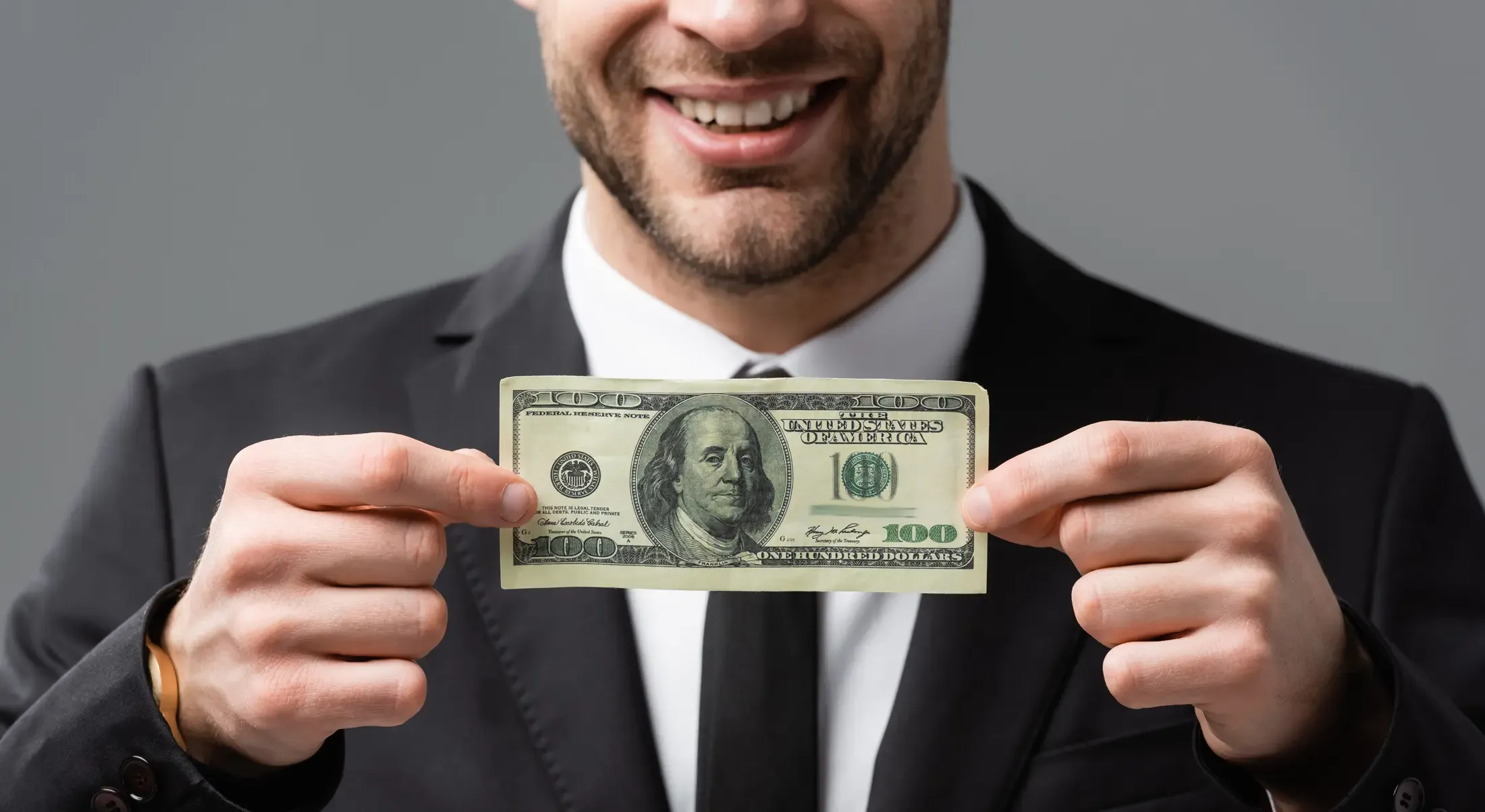imgi 10 man with dollar